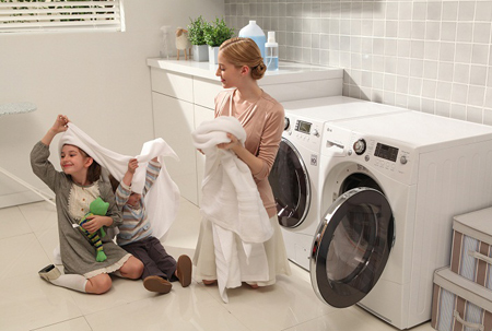 Mách nhỏ cách vệ sinh máy giặt lồng ngang