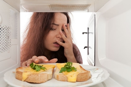 Những điều nên không nên khi dùng lò vi sóng