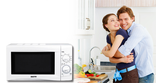 Cẩn thận khi dùng lò vi sóng
