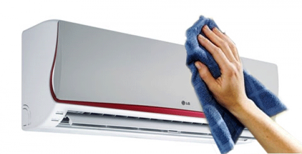 Vệ sinh máy lạnh tại quận 2