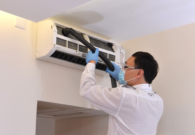 Vệ sinh máy lạnh quận 4