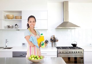 Diệt khuẩn cho lò vi sóng, tủ lạnh từ quả chanh
